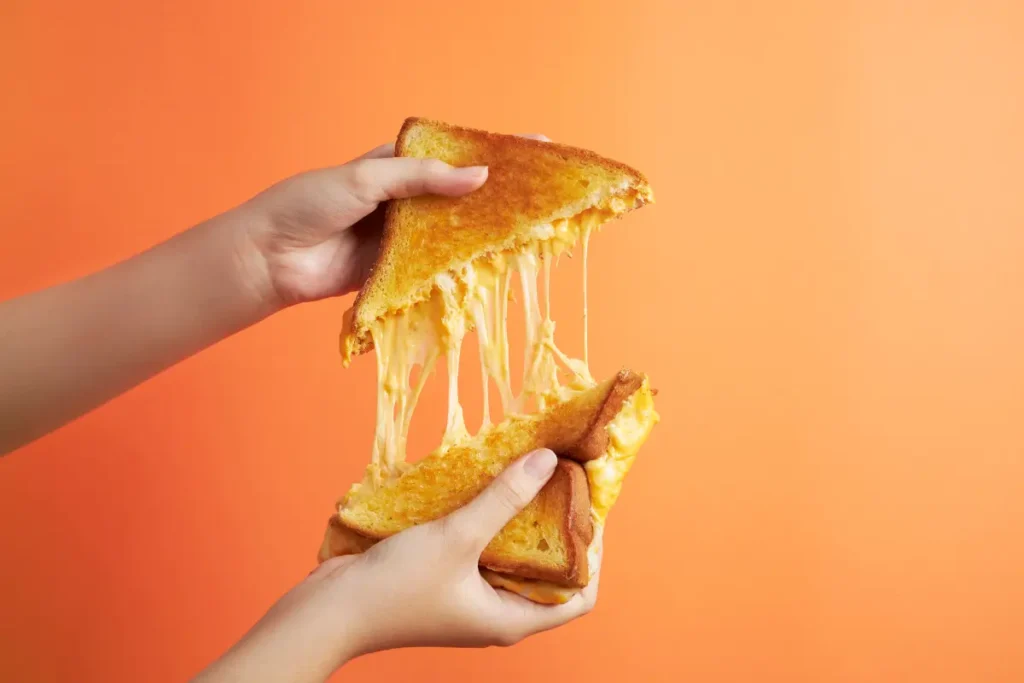 What do you put inside grilled cheese? 1 What do you put inside grilled cheese?