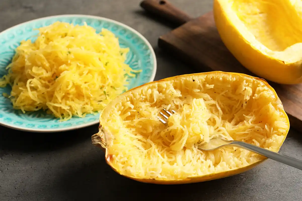 Do you cut spaghetti squash before cooking?