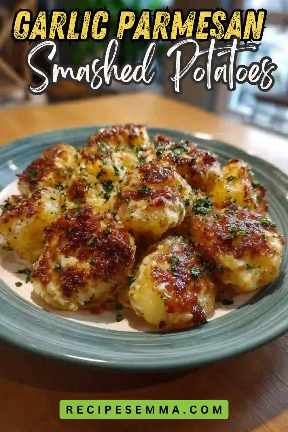 Garlic Parmesan Smashed Potatoes