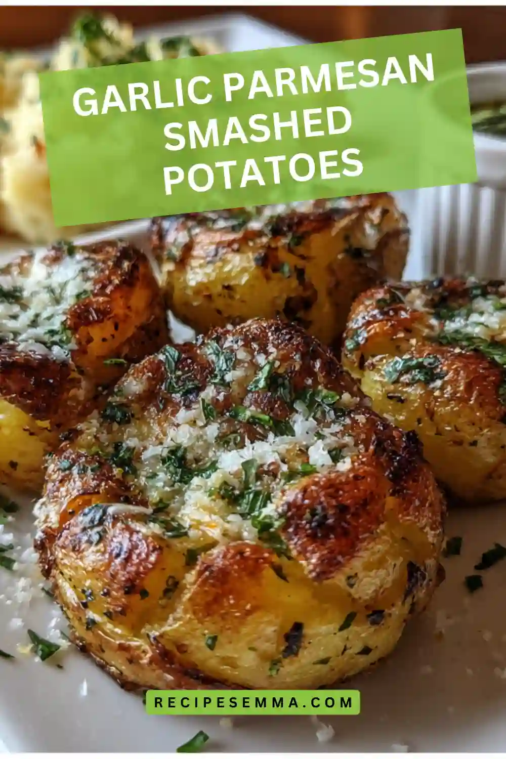 Garlic Parmesan Smashed Potatoes 5 Garlic Parmesan Smashed Potatoes2