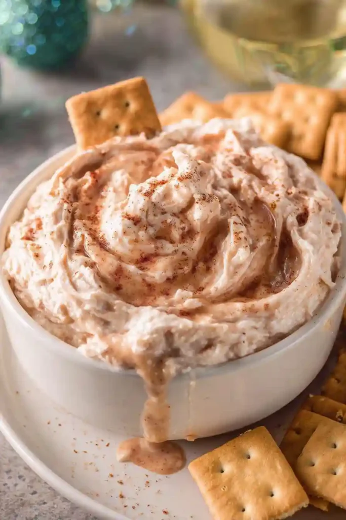 Cinnamon Roll Dip