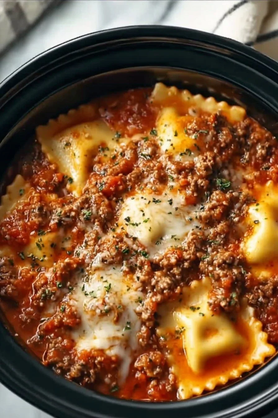 Crockpot Ravioli Lasagna: A Hands-Off, Flavor-Packed Comfort Food Masterpiece