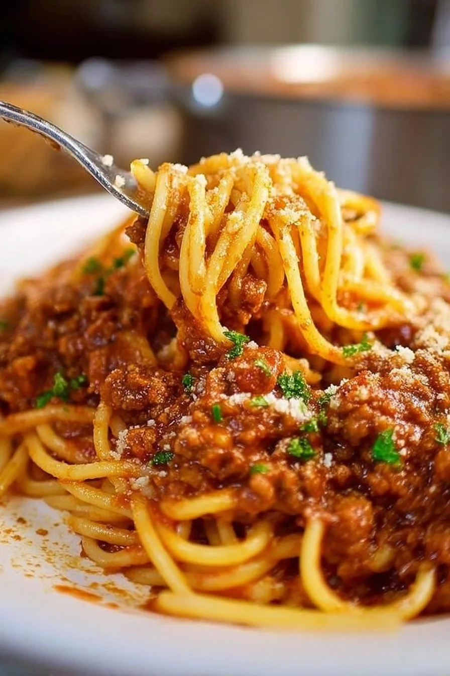 Spaghetti Bolognese Recipe - Easy to Make Yourself! 5 8mBiako9PE38qCTpAna5MPWKlyHcpJWKyQNqhQ6g