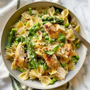 Delicious Chicken Pasta Primavera with colorful vegetables and pasta